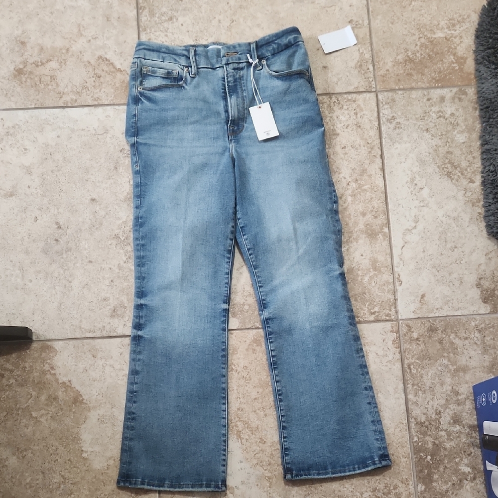 Good American Always Fits Good Legs Crop Mini Boot